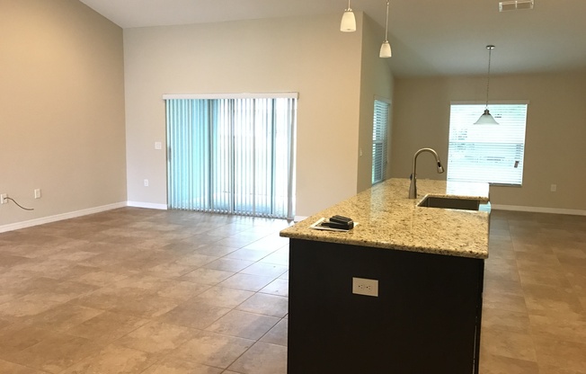 MOVE IN SPECIAL-Beautiful Energy Efficient 3/2 Home in St. Cloud