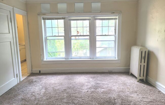 1303 Cass