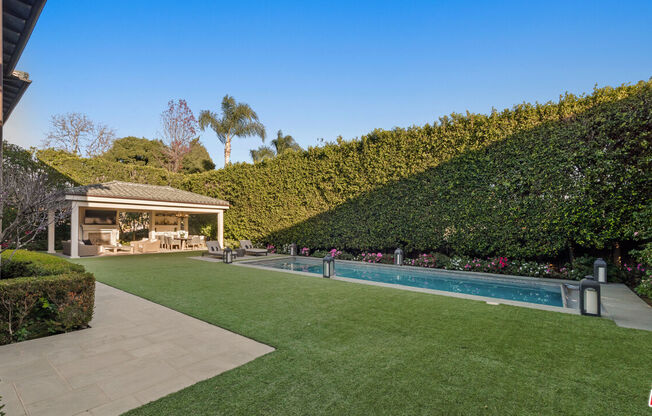 1064 AMALFI DR