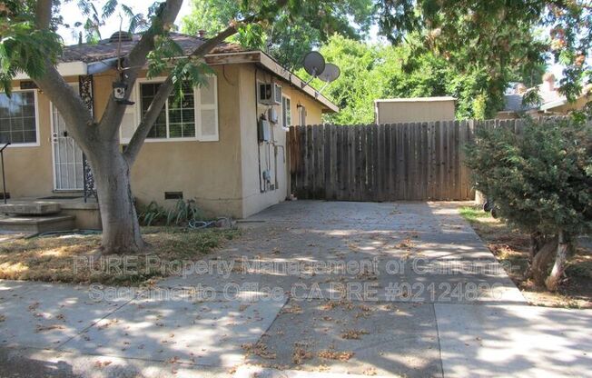 5770 2 AVE