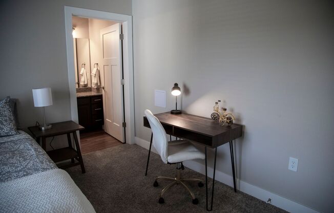 2 beds, 2 baths, $1,950