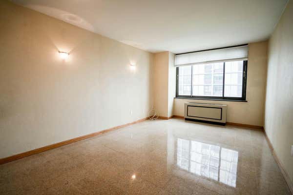 1 bed, 1 bath, 550 sqft, $3,950, Unit 7E