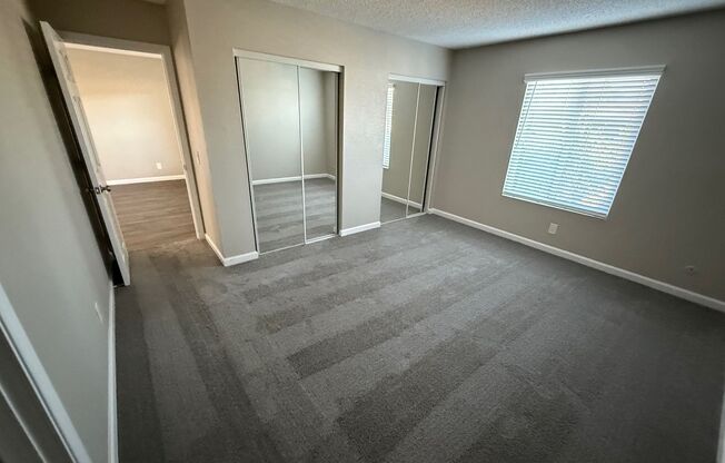 2 beds, 2 baths, $2,475, Unit 19