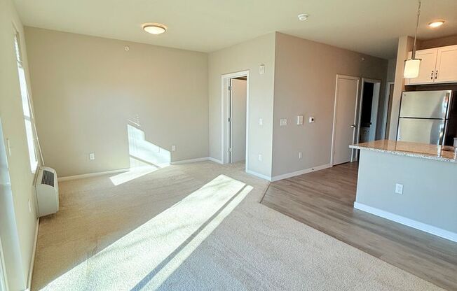 Studio, 1 bath, 563 sqft, $1,550, Unit 104-212