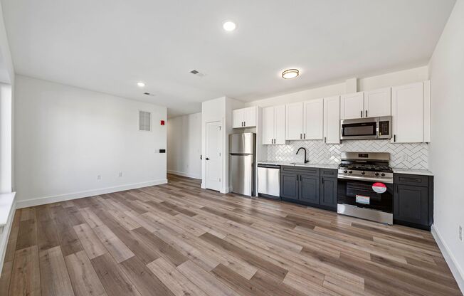 560-572 13th Ave