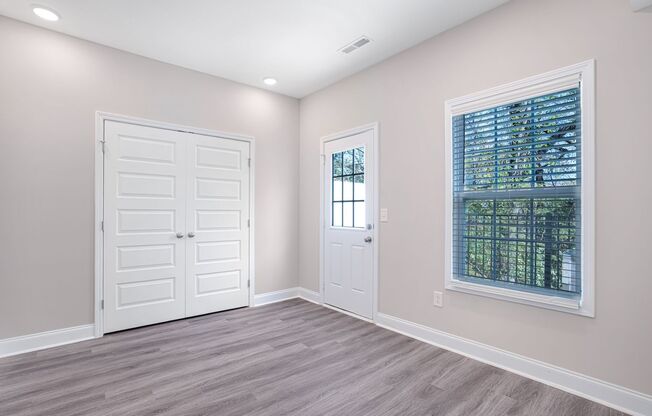 2 beds, 2.5 baths, 1,300 sqft, $1,400, Unit 35