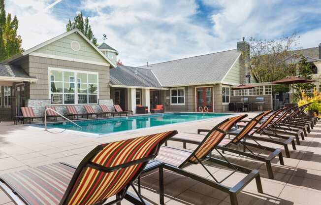 Poolside Sundeck and Grilling Area at Thorncroft Farms Apartments, 2120 NW Thorncroft Drive, Hillsboro