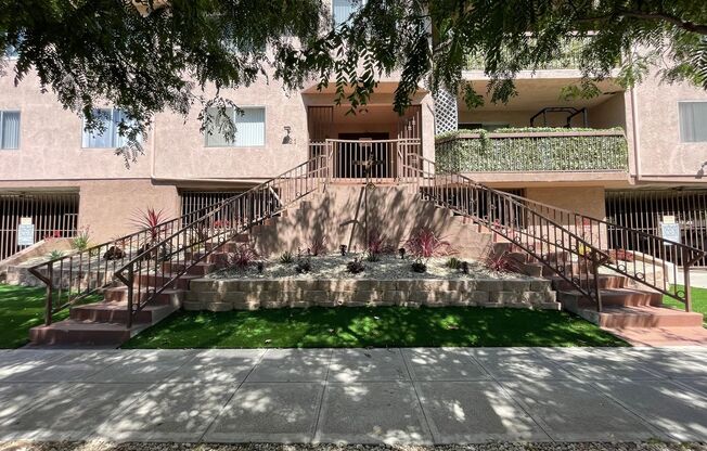 221 ELM