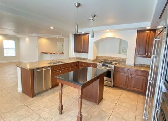 8417 CAMBRIA CELLARS CT