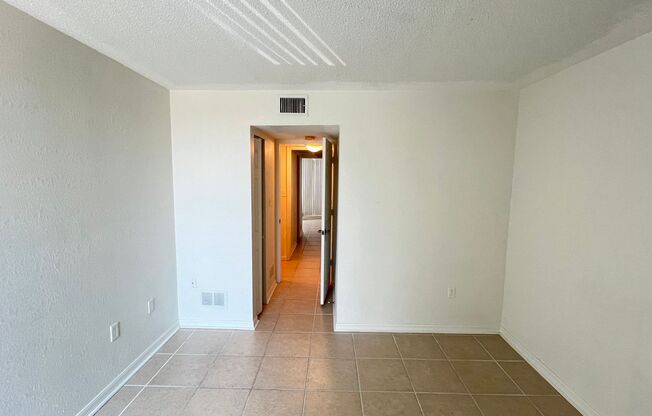 2 beds, 2.5 baths, $1,600