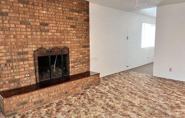 733 Columbia St.