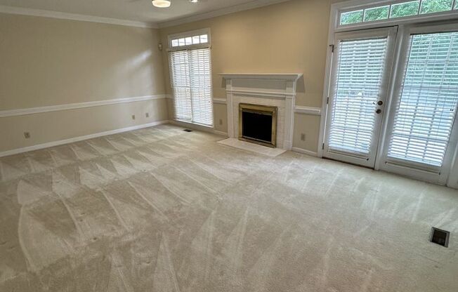 3 Bedroom 2.5 Bathroom Townhome!
