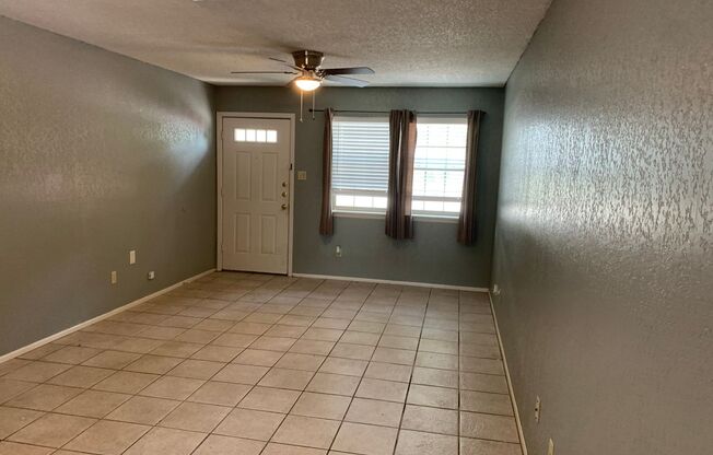 Great Location Minutes from Gruene & Downtown NB just off Loop 337 / No Carpet - Ceramic Tile & Luxury Vinyl Plank