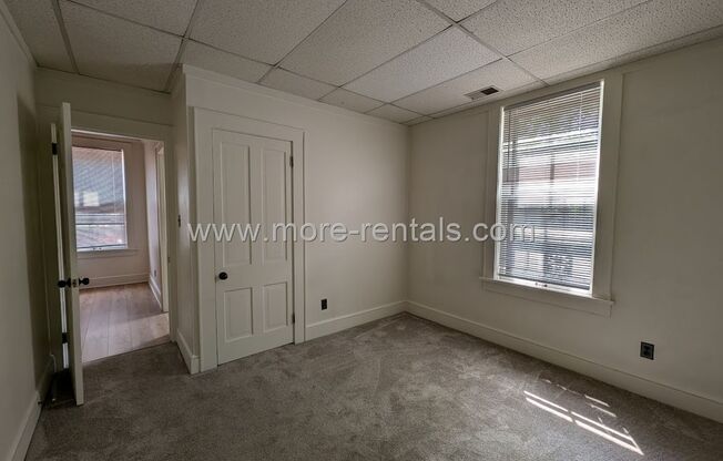 2 beds, 1 bath, 600 sqft, $1,300, Unit 51 Stewart