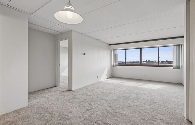 1 bed, 1 bath, 800 sqft, $1,350, Unit 306