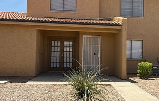 2 Bedroom Townhome - Shadow Mountain Villas - Comm. Pool