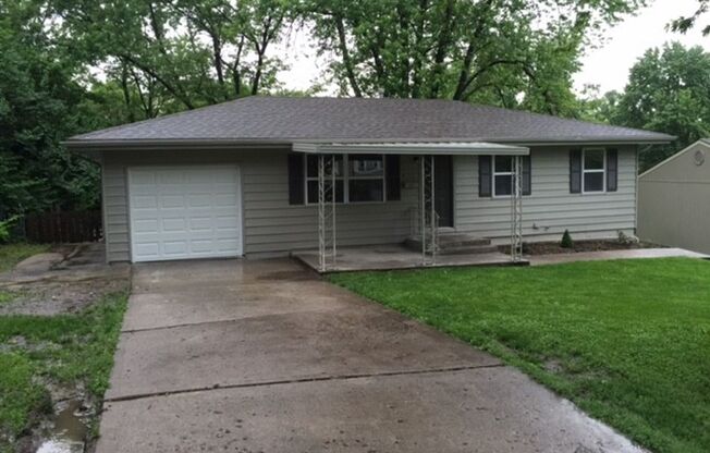 3 beds, 1 bath, $1,500