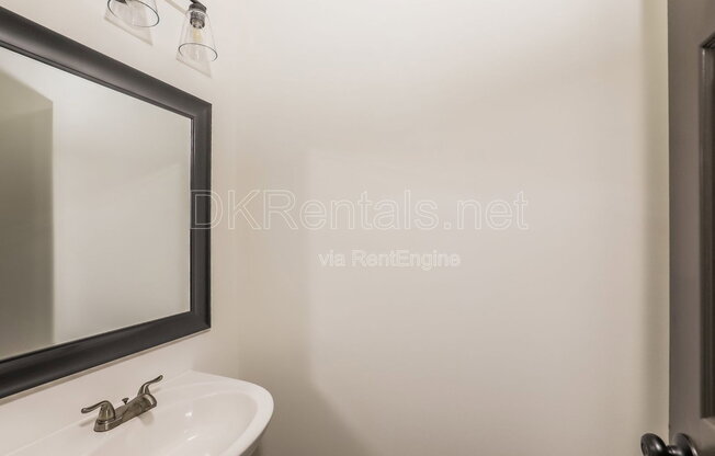 3 beds, 2.5 baths, 1,408 sqft, $1,750, Unit 3005