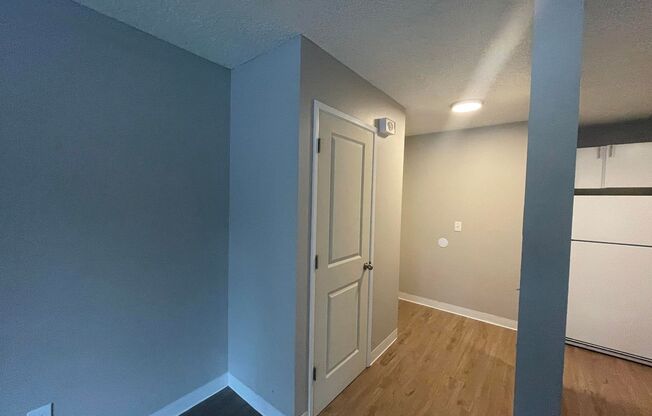 1 bed, 1 bath, 600 sqft, $1,250, Unit 07