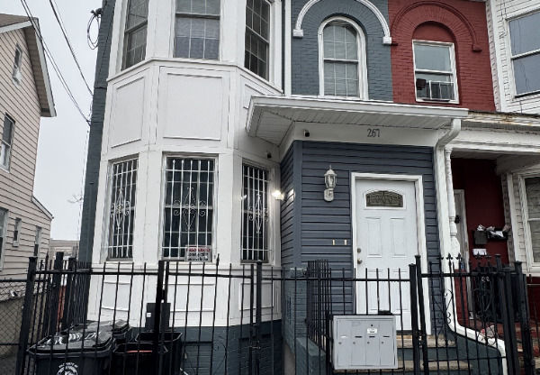 267 GARSIDE ST