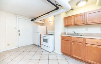 Studio, 1 bath, $950, Unit 2802 9