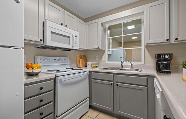 1 bed, 1 bath, $1,295, Unit 3687-C