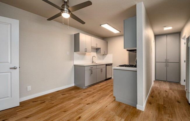 1 bed, 1 bath, 600 sqft, $1,735, Unit 203-3