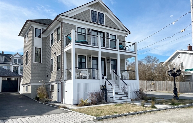 153 BAYSIDE RD