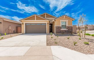 BEAUTIFUL and MODERN 5 bed/3 bath home in GILBERT