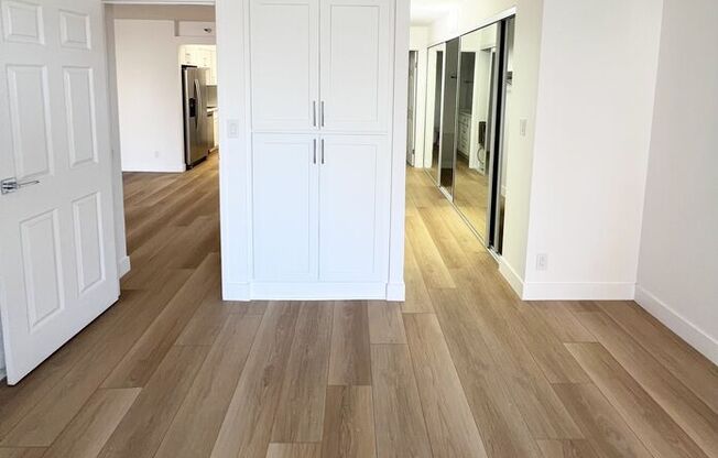 1 bed, 1.5 baths, 1,373 sqft, $4,595, Unit 709