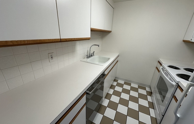 1 bed, 1 bath, 613 sqft, $2,650, Unit 604