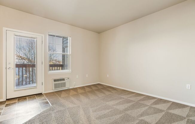 1 bed, 1 bath, 704 sqft, $1,300, Unit 1326-202