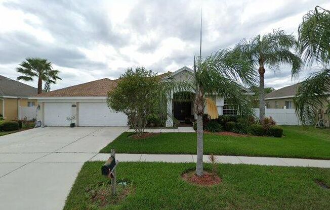 Newly remodeled 3146sf with 4 bedroom and 3 bath