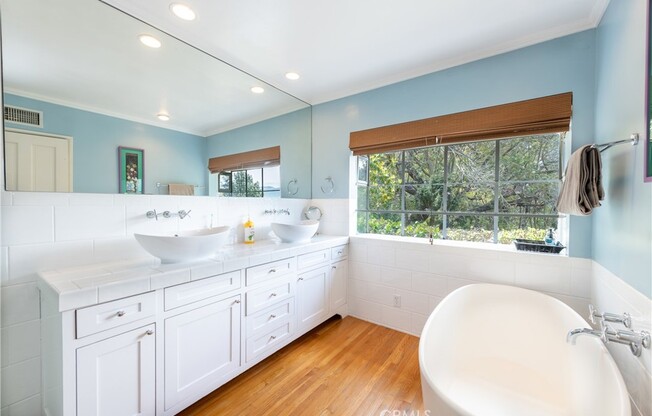 11446 AMANDA DR