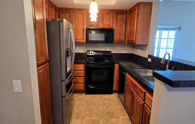 Spacious Remodeled Condo at River Colony Community in Mission Valley