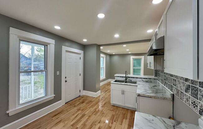 Charming 4 Bedroom Home in Minneapolis!