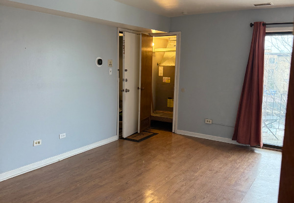 11925 S LAWNDALE AVE