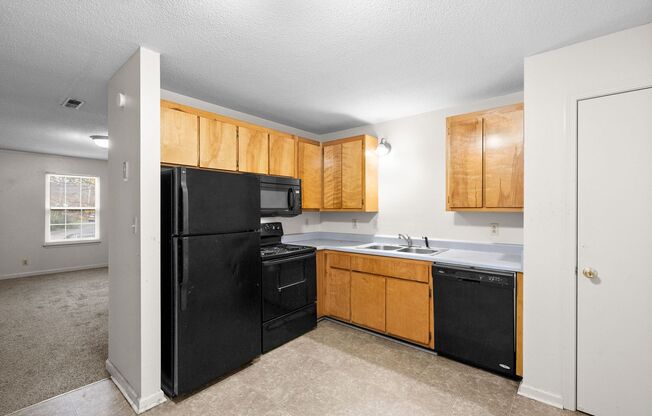 2 beds, 1.5 baths, 1,000 sqft, $995, Unit 261C