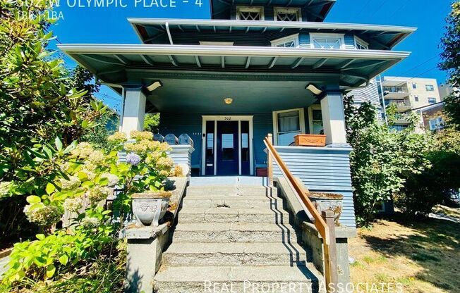 302 W Olympic Place