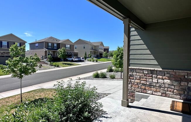 Welcome to Crystal Valley!  Castle Rock Beauty, Featuring 5 Bedrooms, PLUS a Loft and Main Floor Office!  EZ Access to I25 and Downtown Castle Rock!