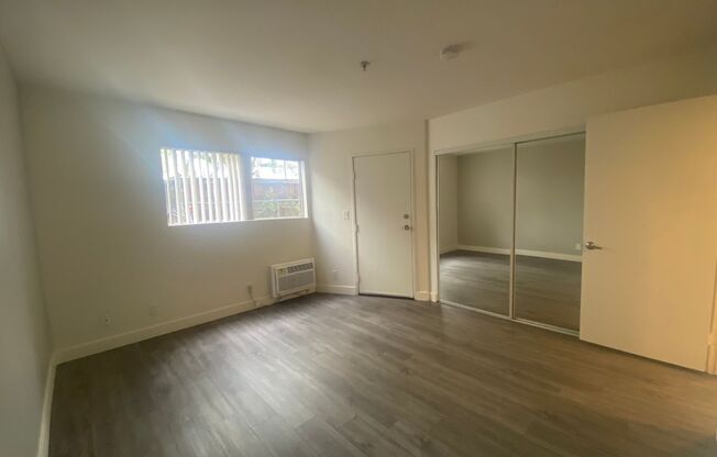 1 bed, 1 bath, 700 sqft, $1,723, Unit 110