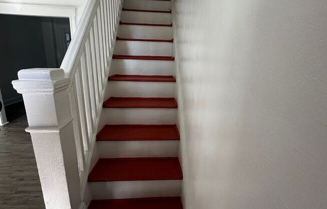 Beautiful newly renovated home near Johns Hopkins, University of Maryland and Peabody Institute