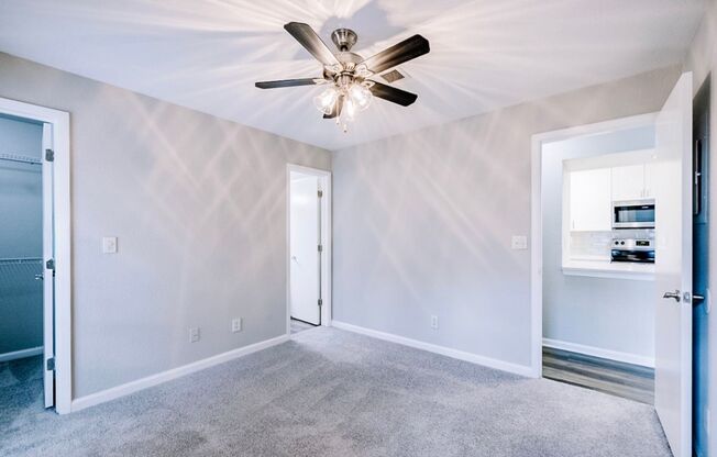 2 beds, 2 baths, 1,000 sqft, $1,450, Unit 2041