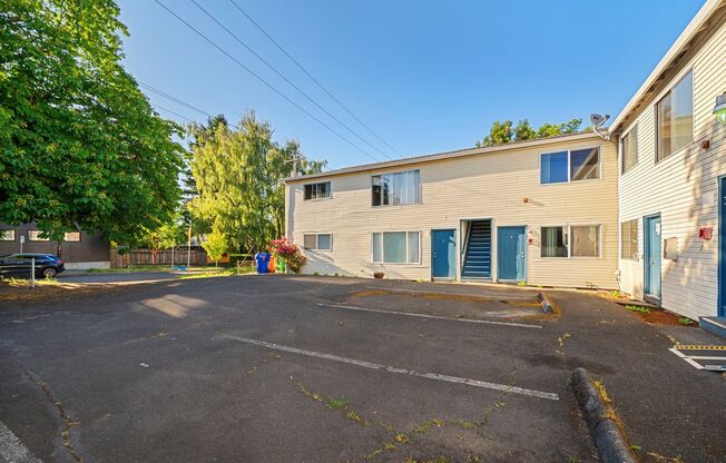 MF 38 - N Oswego Apts