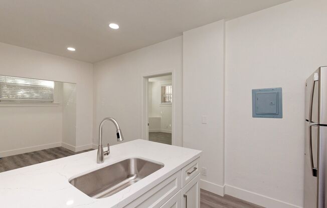 1 bed, 1 bath, 780 sqft, $1,850, Unit 107