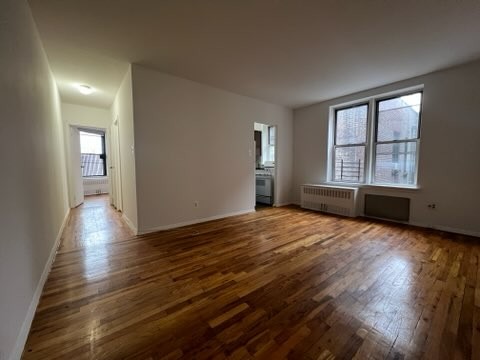 1 bed, 1 bath, $2,950, Unit 7D