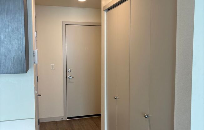 Studio, 1 bath, 306 sqft, $1,225, Unit 416