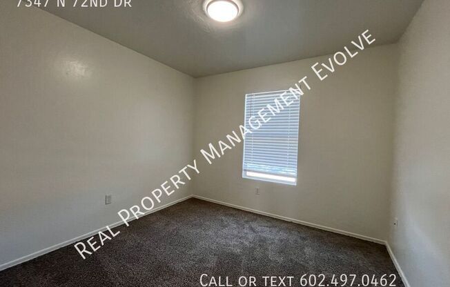 7347 N 72 DR