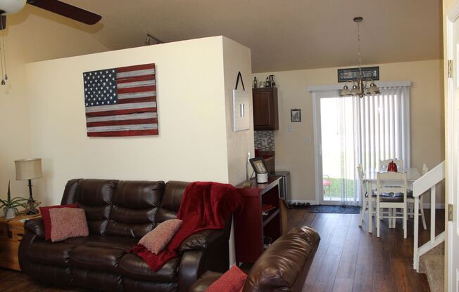 3 BEDROOM HOME IN WIDEFIELD!!
