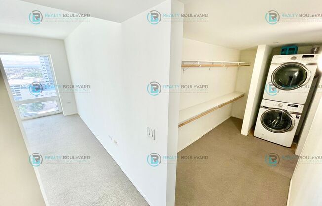 1 bed, 1 bath, $1,695, Unit # 807